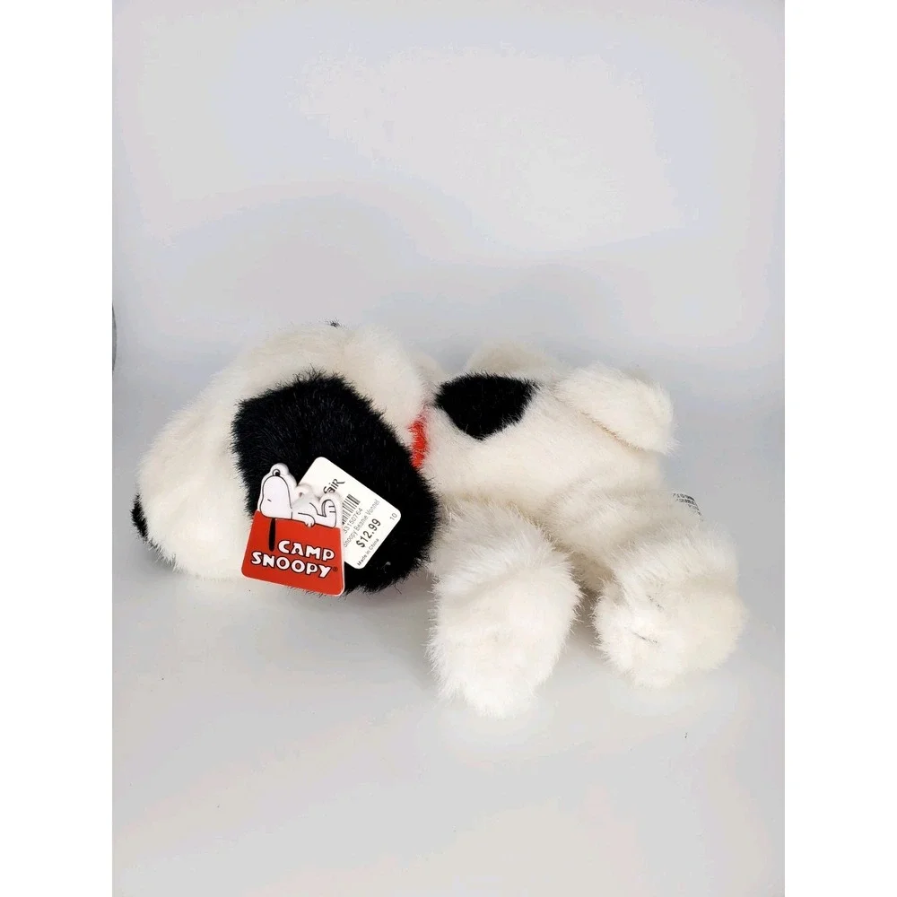 Vintage Camp Snoopy Plushie Dog *‎ 7 Inches